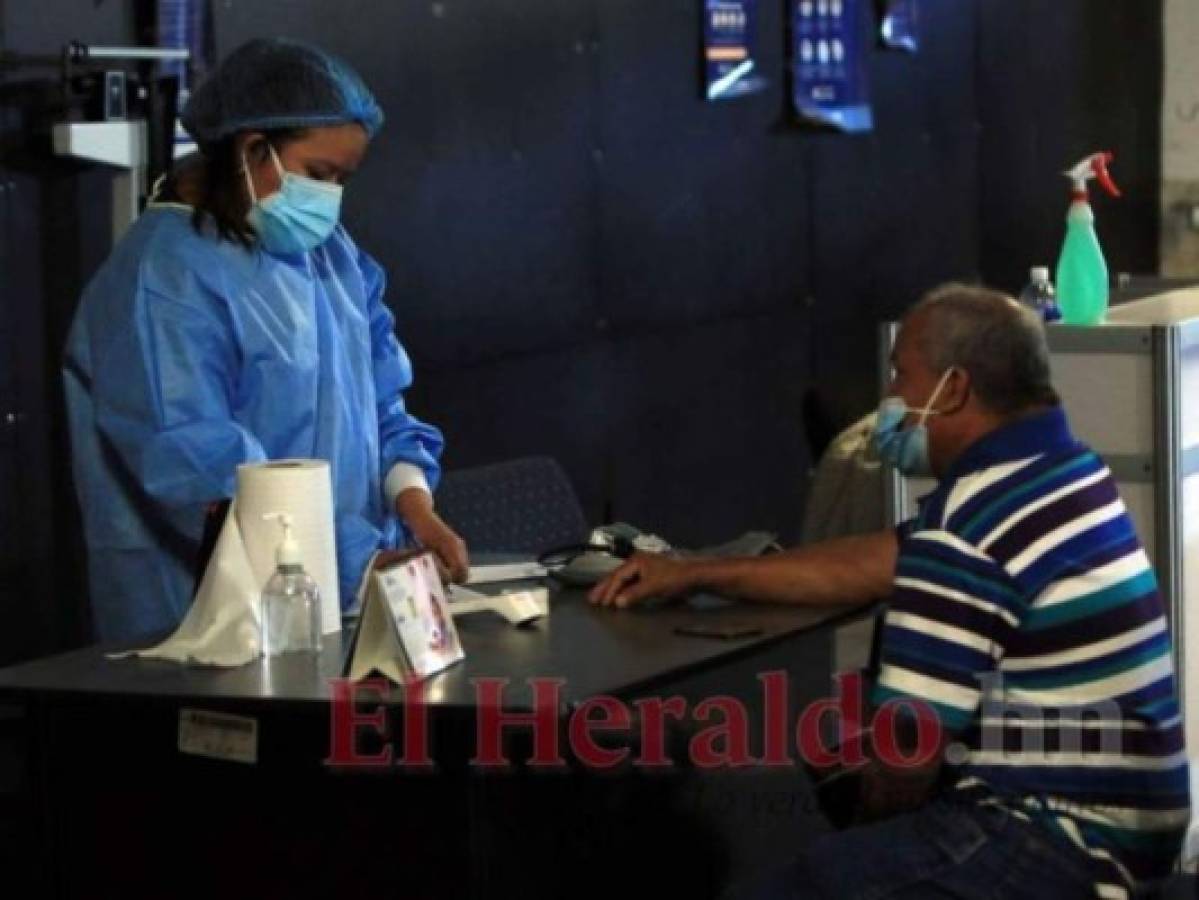 Ómicron es la variante que predomina en Honduras, confirma Salud