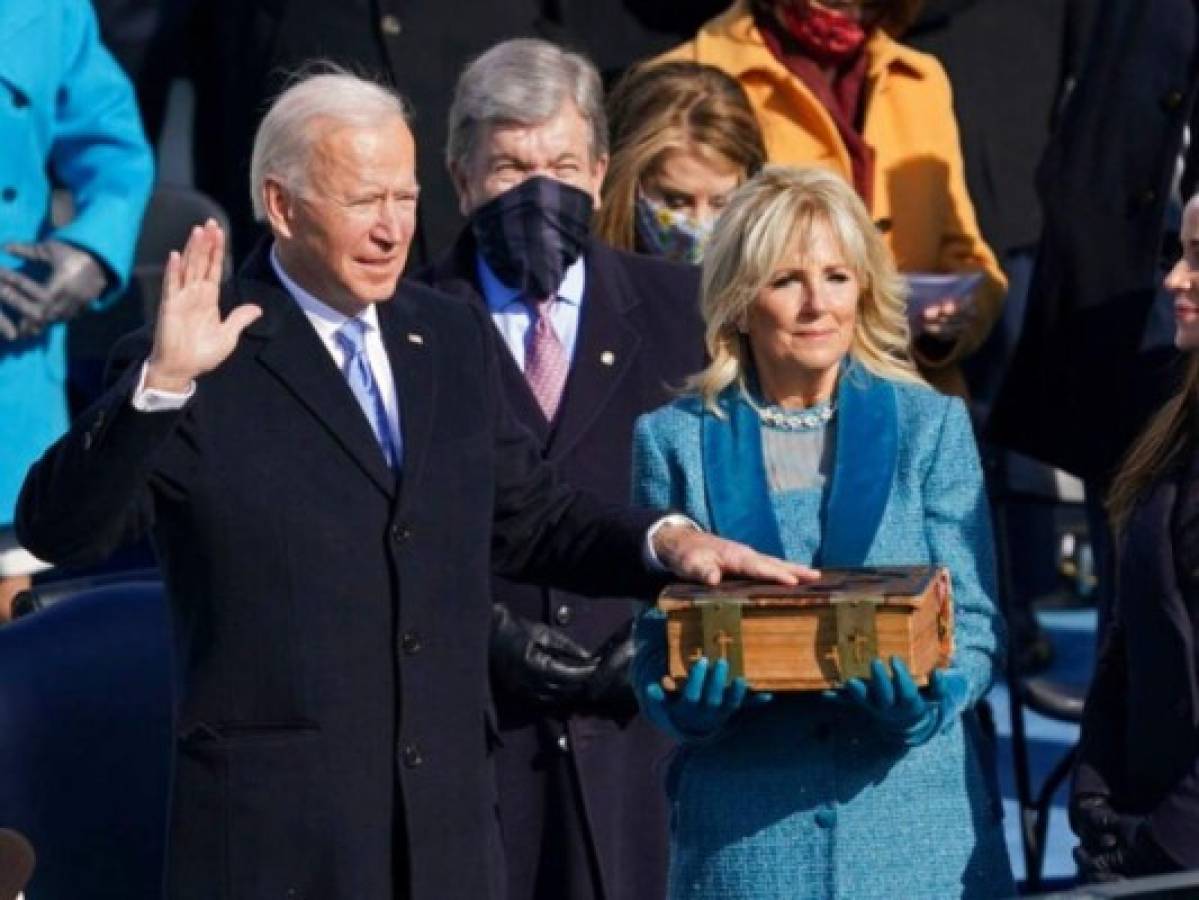 Lo que no sabías de la Biblia con la que juró Joe Biden