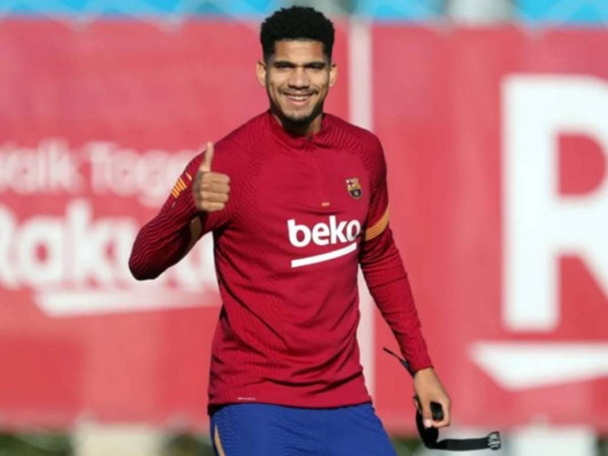 Umtiti listo y disponible para el duelo contra la Juventus  