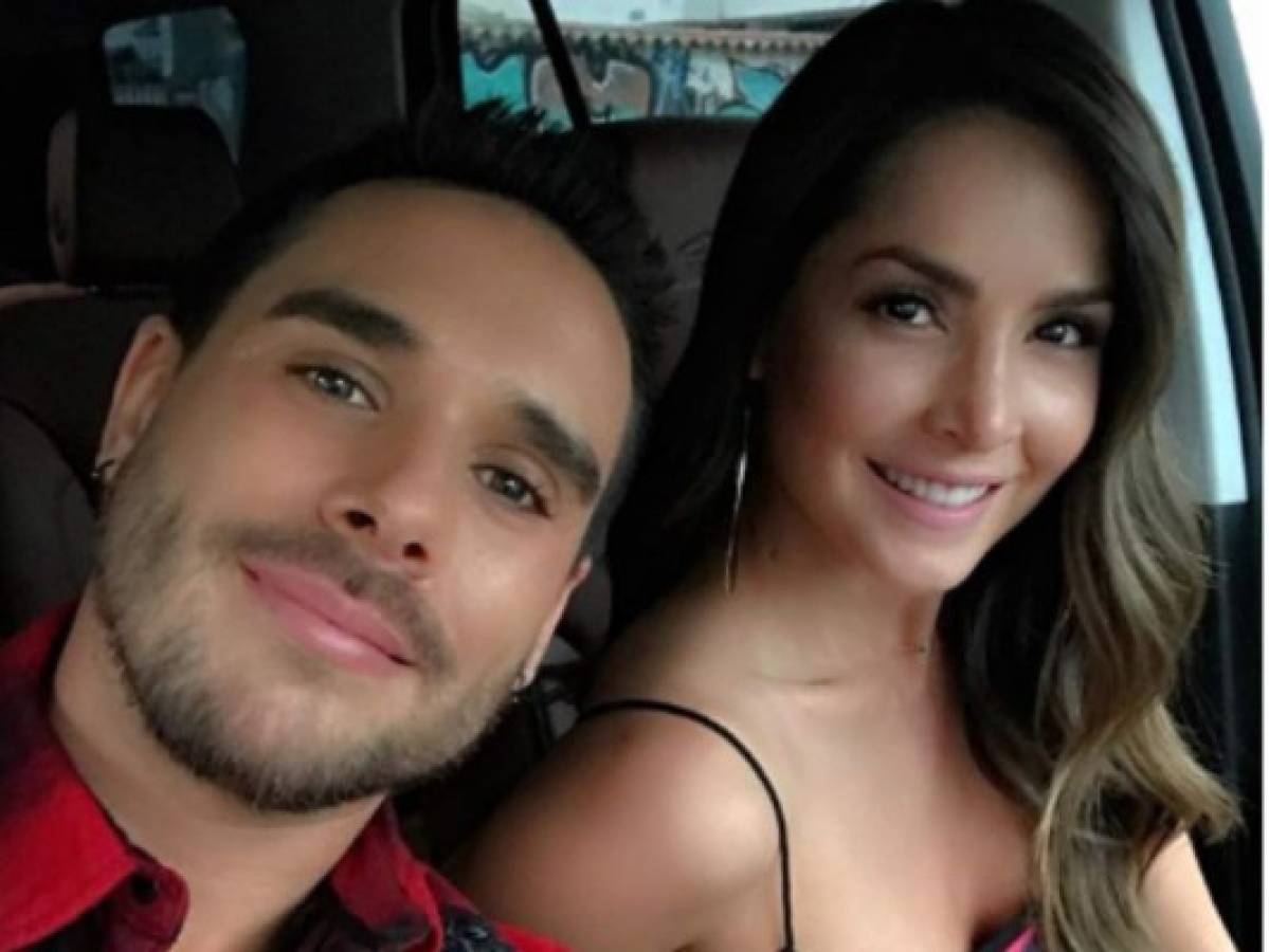 Carmen Villalobos dedica romántico mensaje a su novio por cumplir diez años juntos