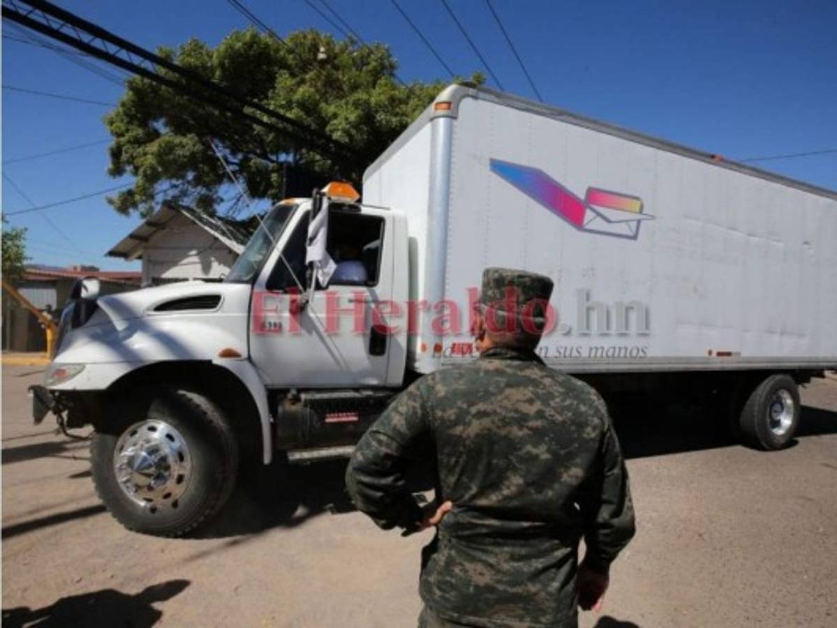 Tensión, caos e incertidumbre en las bodegas del Infop y cómputos del CNE