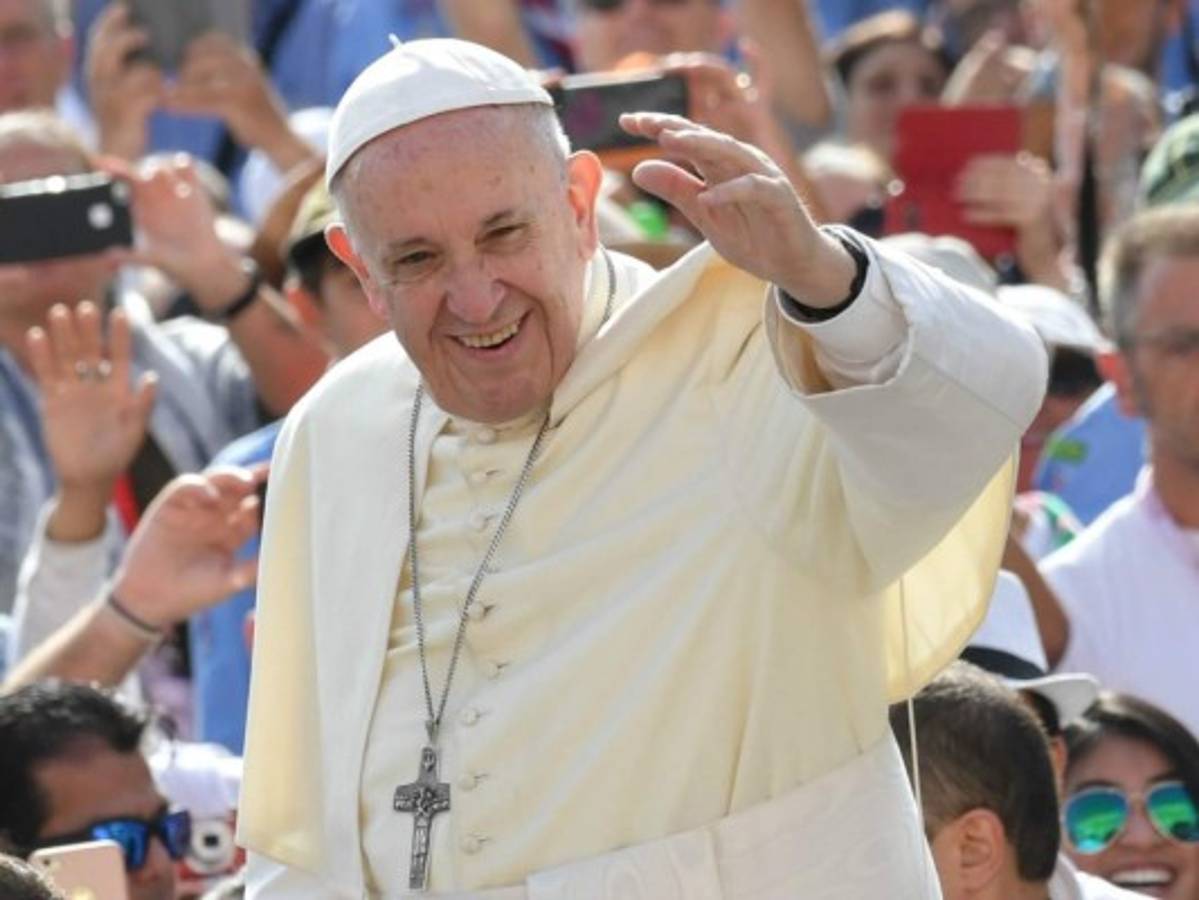 El papa Francisco emprende una histórica visita a Colombia para impulsar la reconciliación