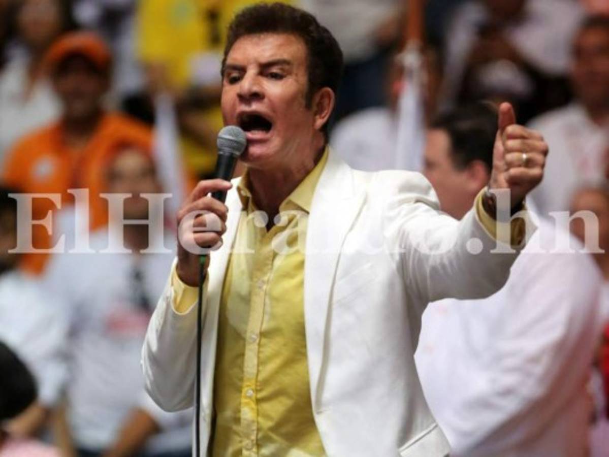 Comisión rechaza declaraciones de Nasralla sobre 'proceso de regresión' de policías depurados