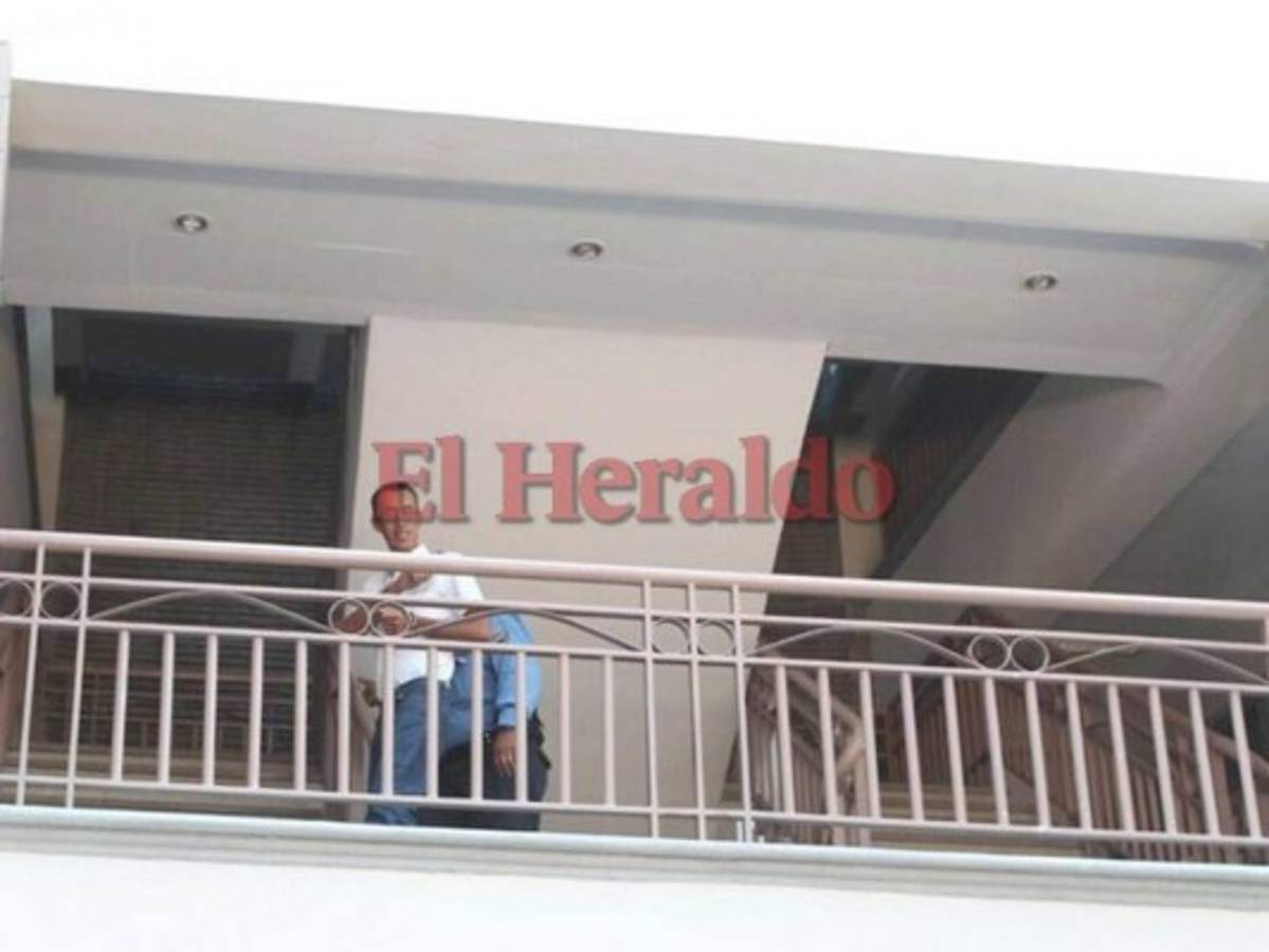 Saúl Escobar, socio de la ex primera dama, comparece a su audiencia inicial