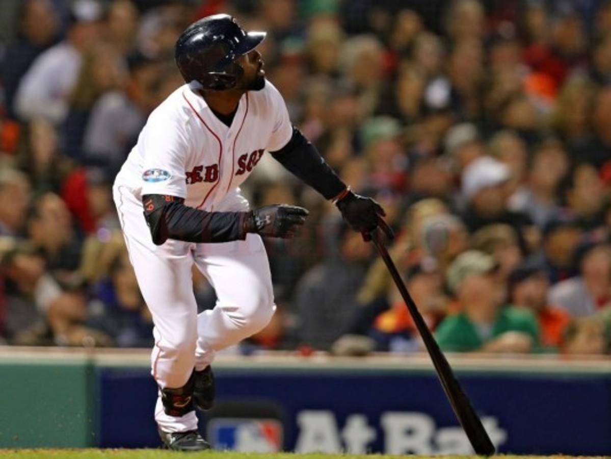 Boston iguala la serie 1-1 al vencer 5-7 a los Astros de Houston