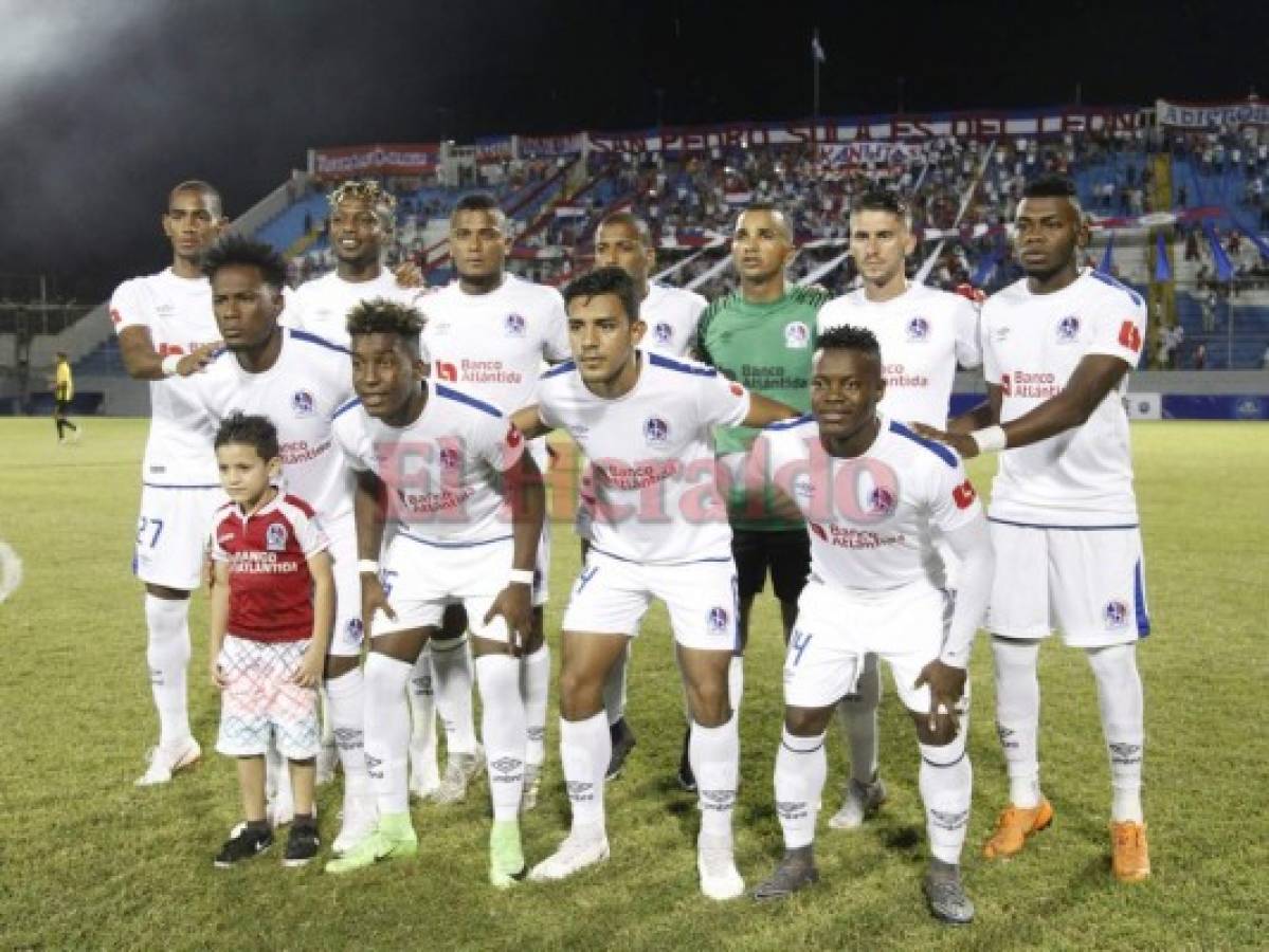 Olimpia sigue como líder tras ganar 2-1 ante Marathón con doblete de Jerry Bengtson