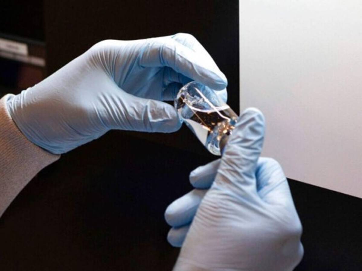 Argentina comienza vacunación contra el covid-19 con la Sputnik V