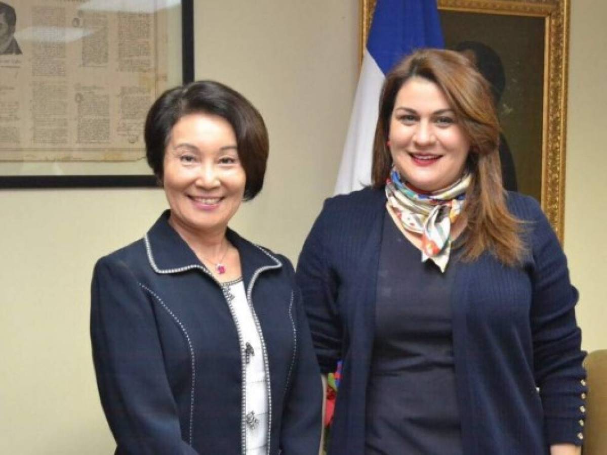 Embajadora de Taiwán aplaude proceso electoral en Honduras