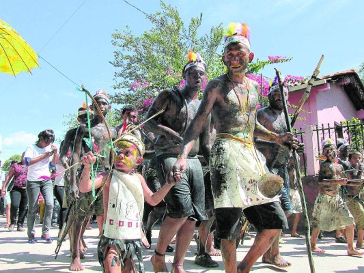 Tradicional drama sobre llegada de Cristobal Colón en El Aceituno