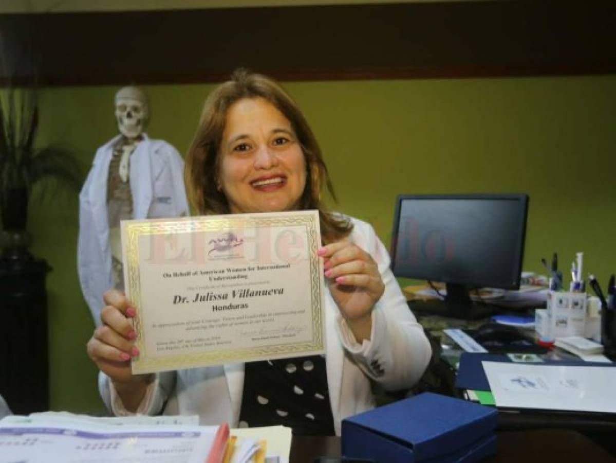 Directora de Medicina Forense denuncia que fue destituida de su cargo