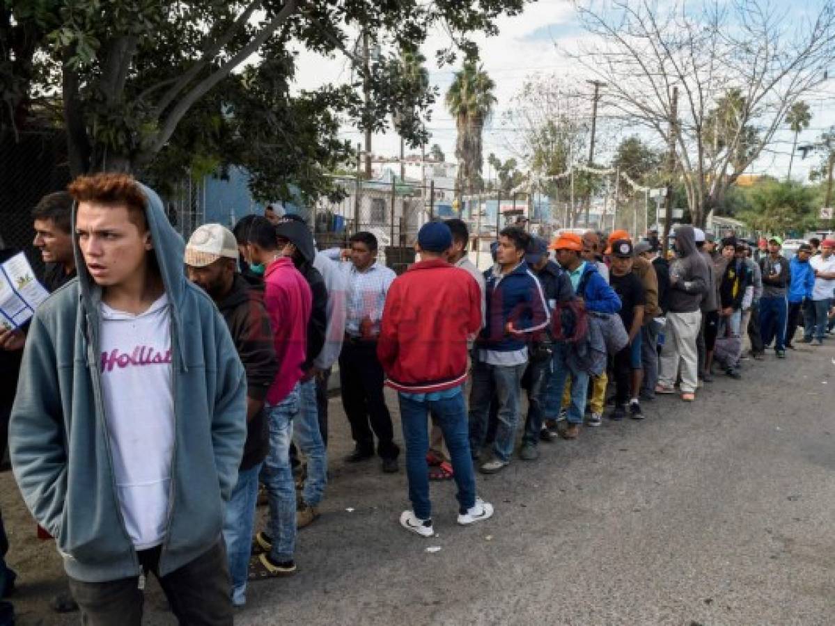 Alcalde de Tijuana pide expulsión de la caravana migrante