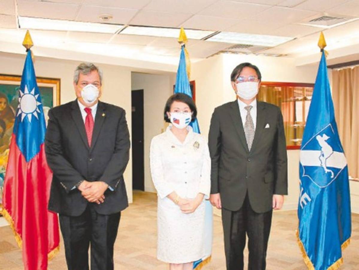 BCIE y Taiwán firman acuerdo para financiar mipyme y salud