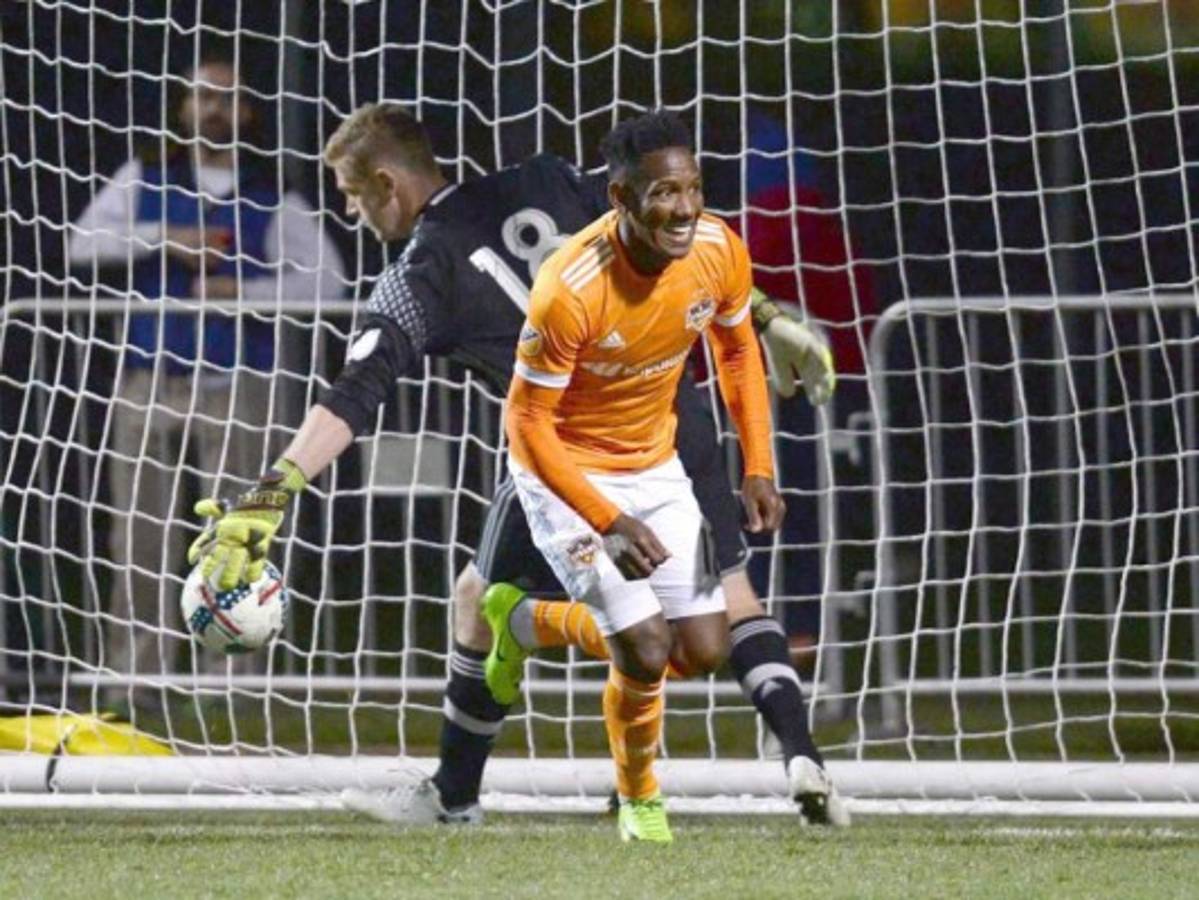 El hondureño Romell Quioto ganó el mejor gol de la semana en la MLS