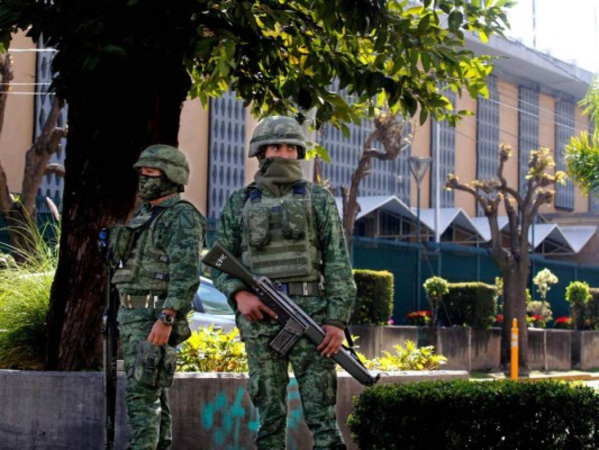 Atacan consulado de EEUU en Guadalajara, México, con artefacto explosivo