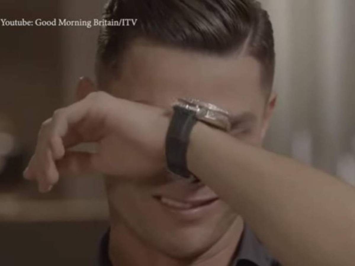 VIDEO: Cristiano Ronaldo rompe en llanto al ver video de su padre fallecido