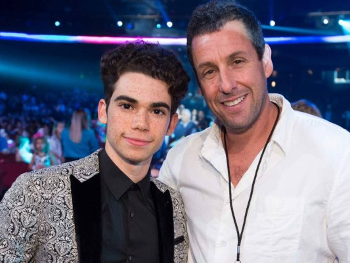 Adam Sandler lamenta en Instagram la muerte de Cameron Boyce