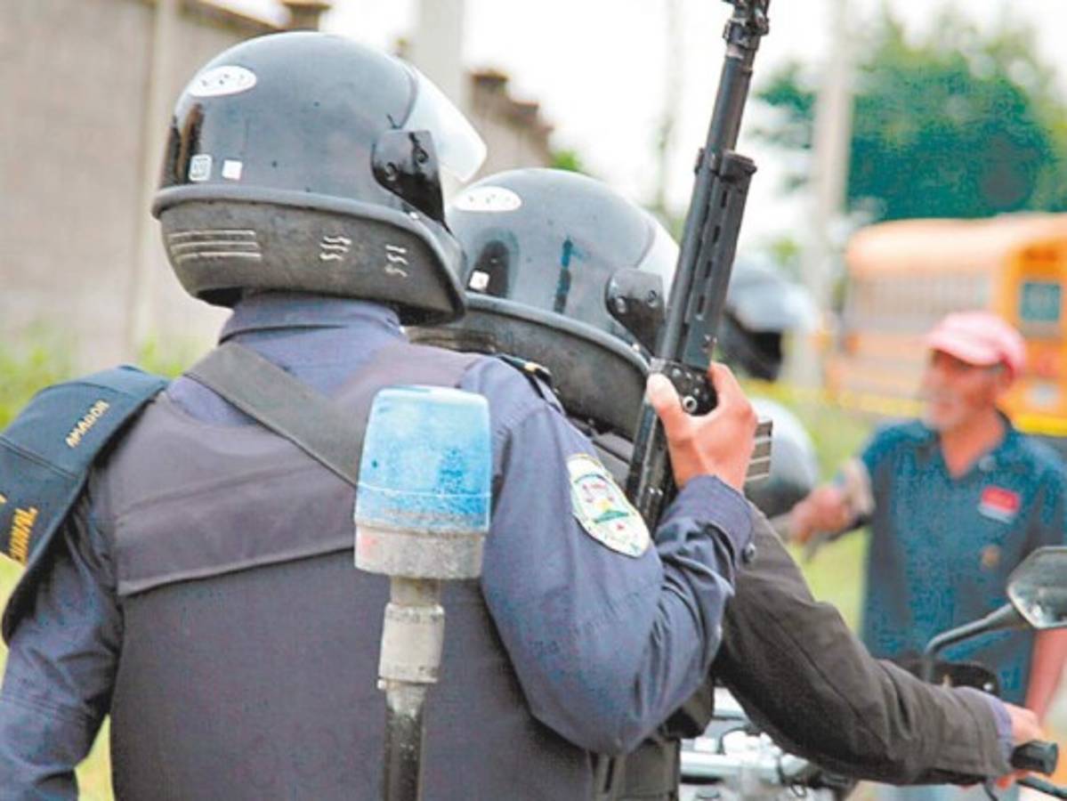 Seguridad confirma fracaso en la depuración policial