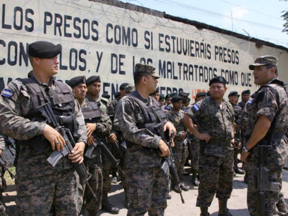 Terror en el centro penal de San Pedro Sula: 13 reos muertos