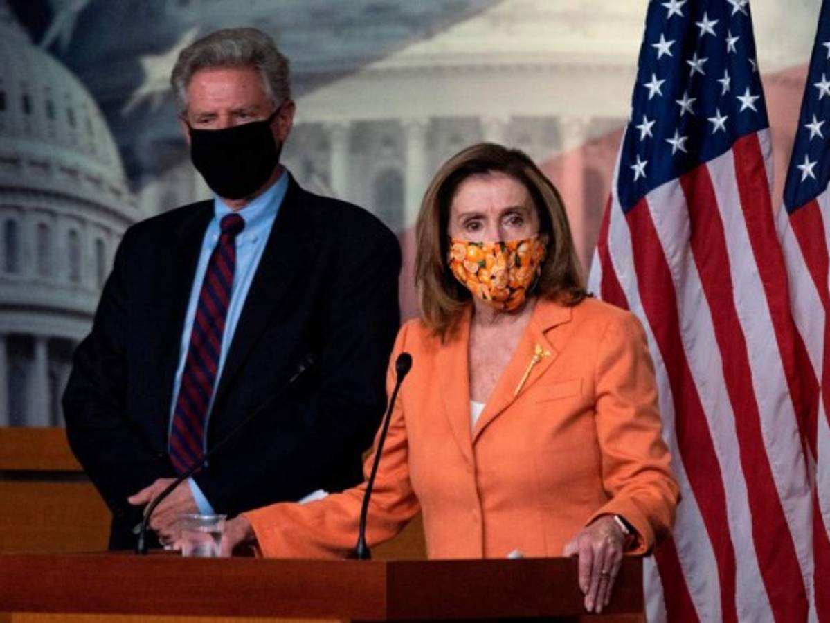 Demócratas presentarán iniciativa para investigar la capacidad de Trump para gobernar  