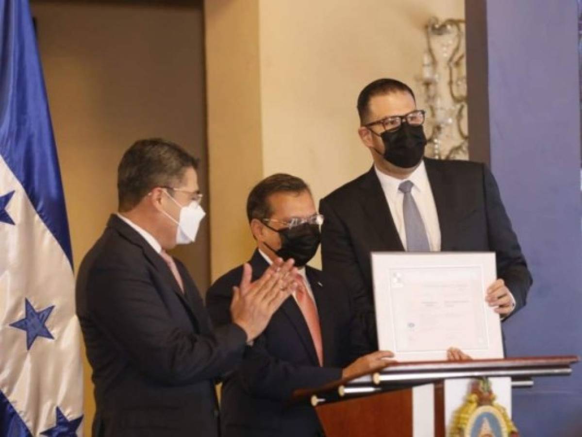 Presidencia de Honduras, la primera en CA en recibir certificado de calidad