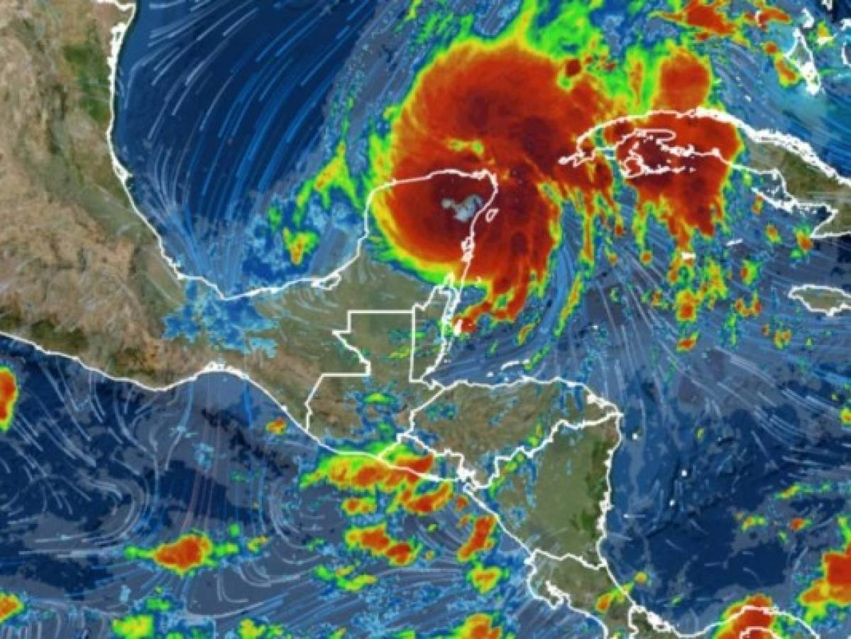 VIDEO: Así avanza la tormenta tropical Gamma que deja lluvias en Honduras