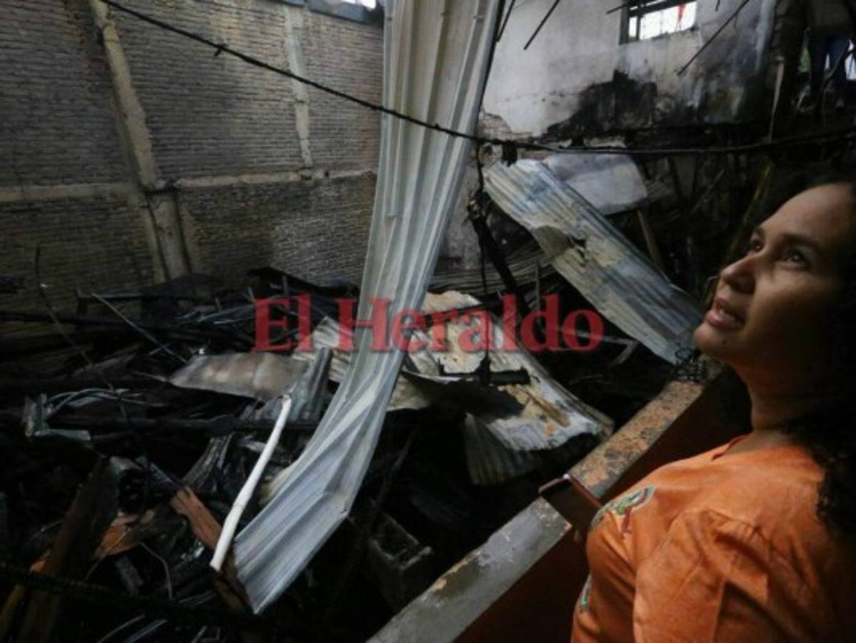 Cinco familias quedaron en la calle tras incendio en la capital y claman ayuda al gobierno