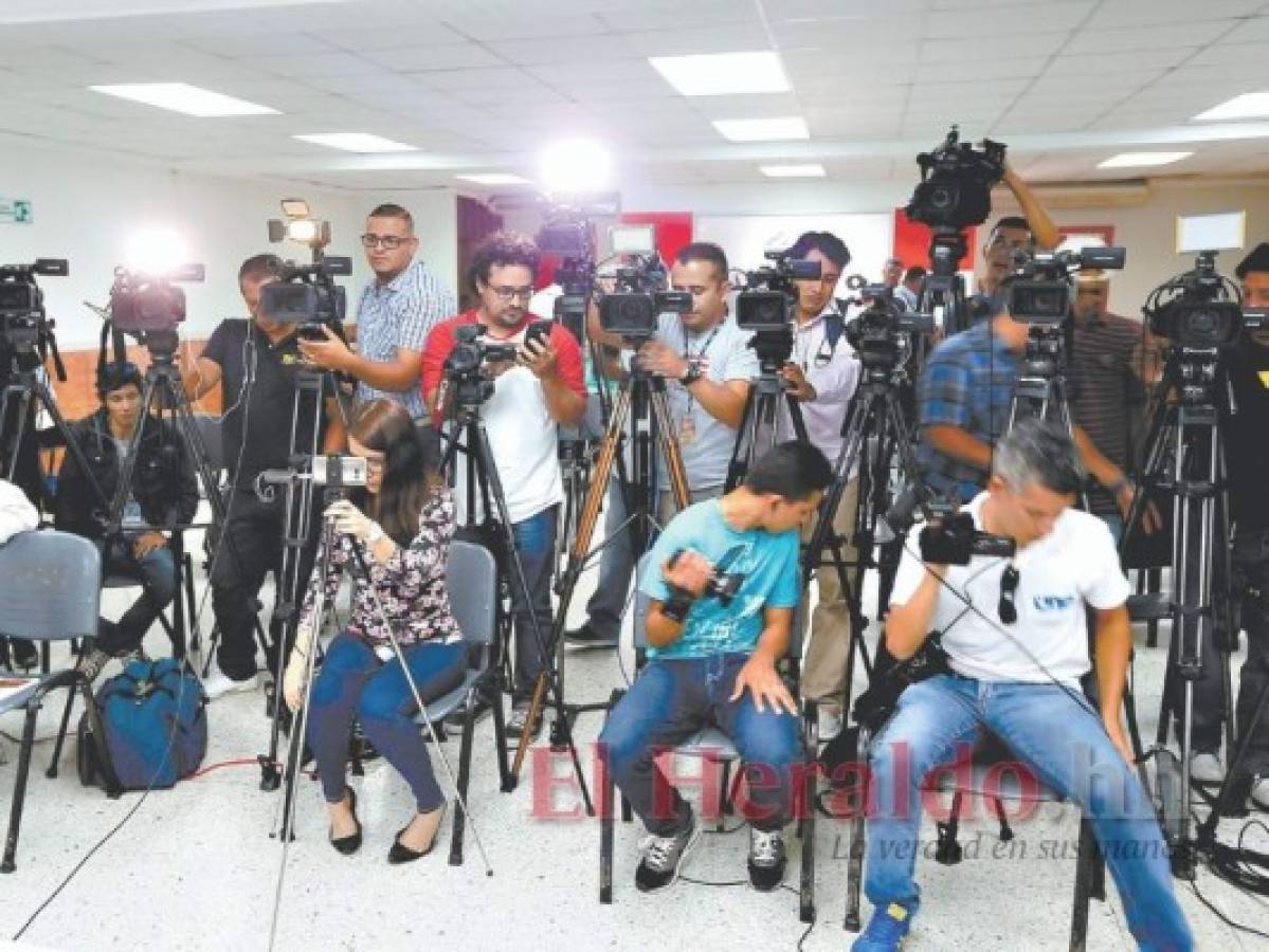 Reflexión y luto en el Día del Periodista Hondureño