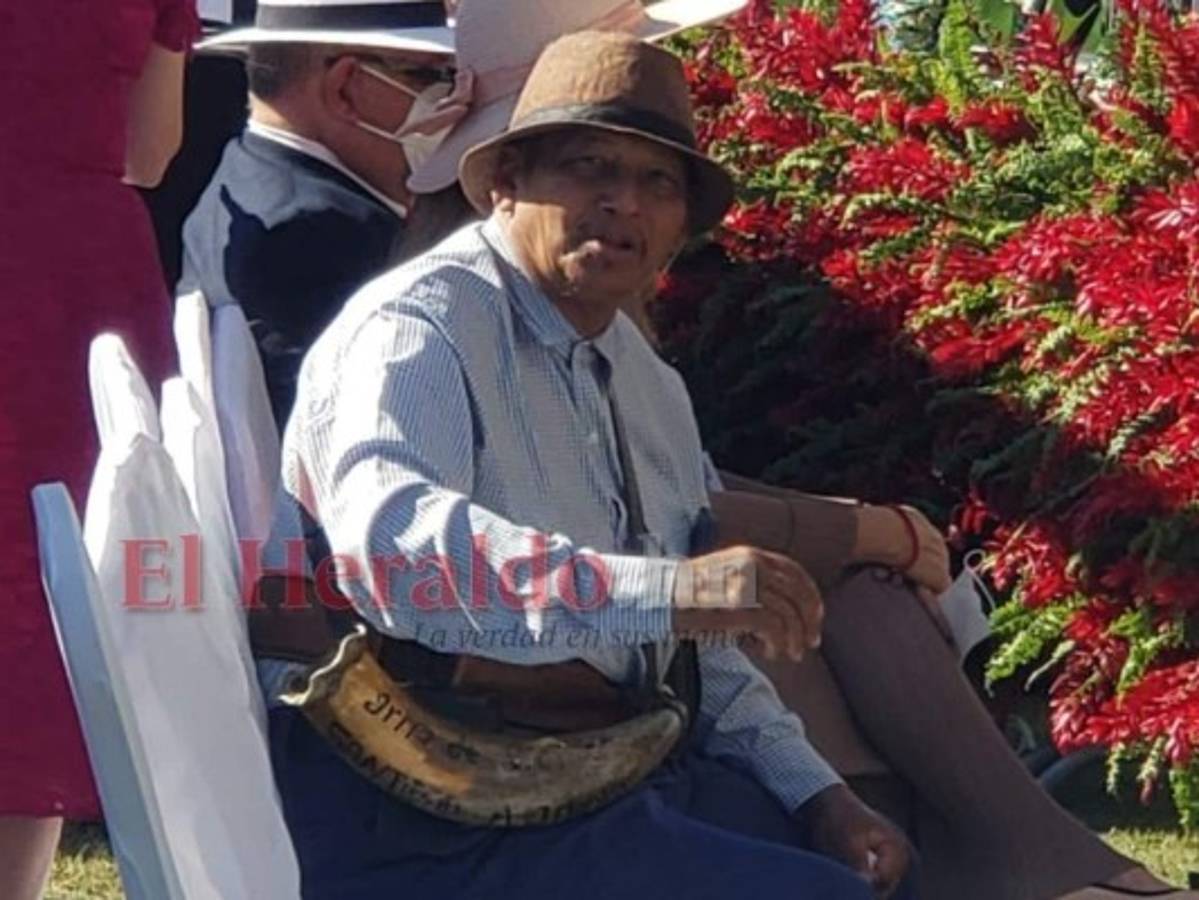 Apóstol 'Chago' Zúniga acude a toma de posesión: 'No se va a poder hacer realidad la entrega de la Prado'