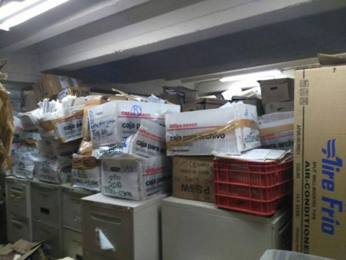 Ministerio Público secuestra documentos en Secretaría de Salud por investigación de compras sobrevaloradas