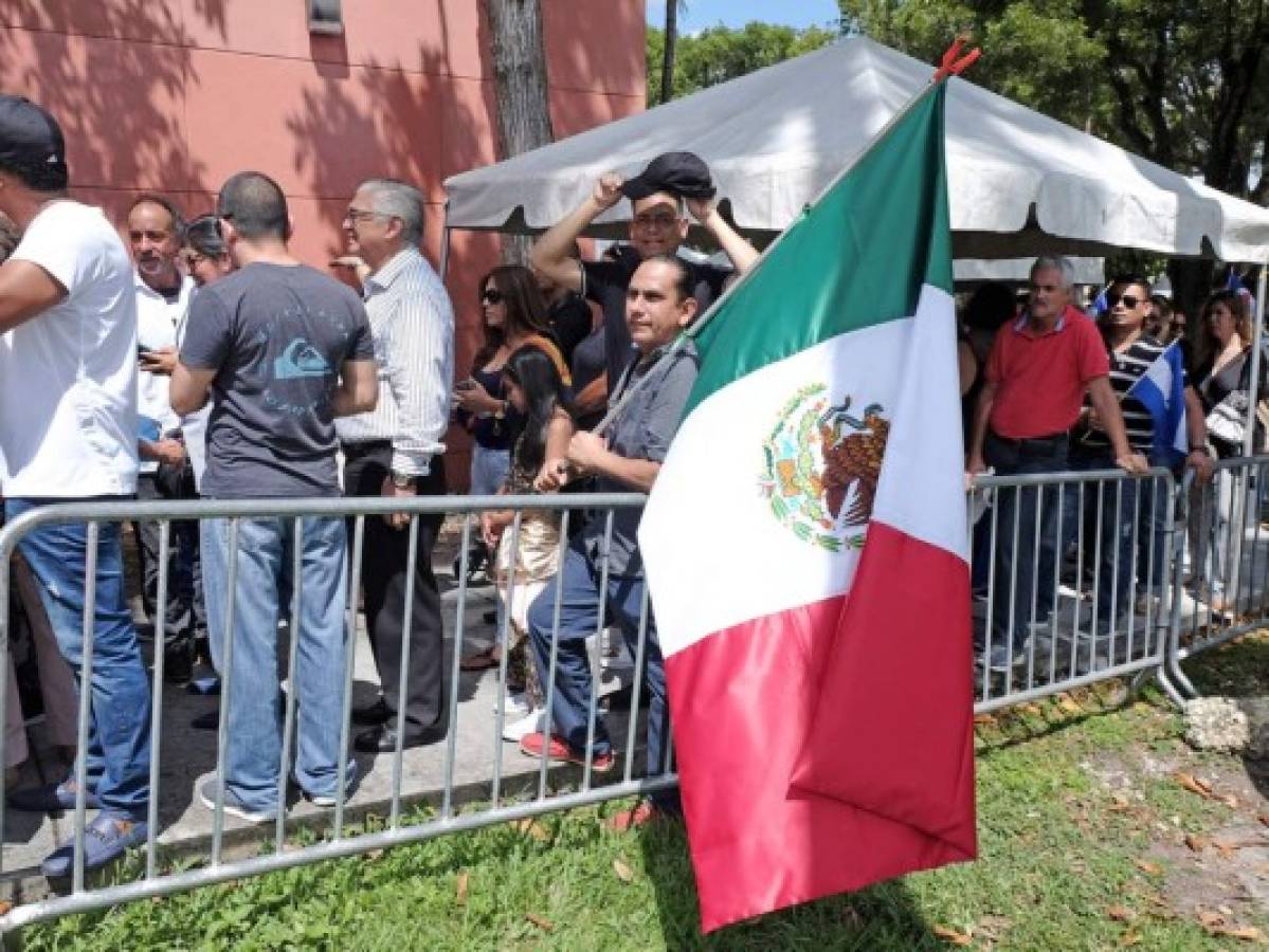 José José será cremado y parte de las cenizas irán a México, según Sarita