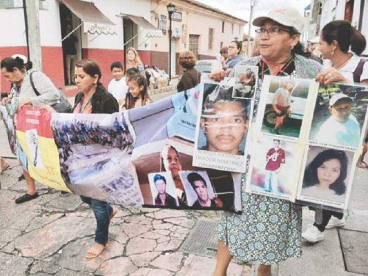 Madres llegan en caravana a México en busca de desaparecidos