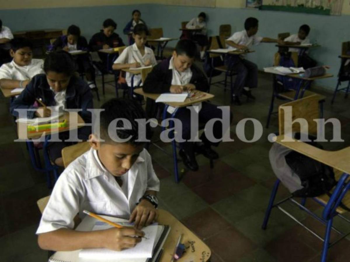 A revisión planes de estudio en todo el sistema educativo de Honduras