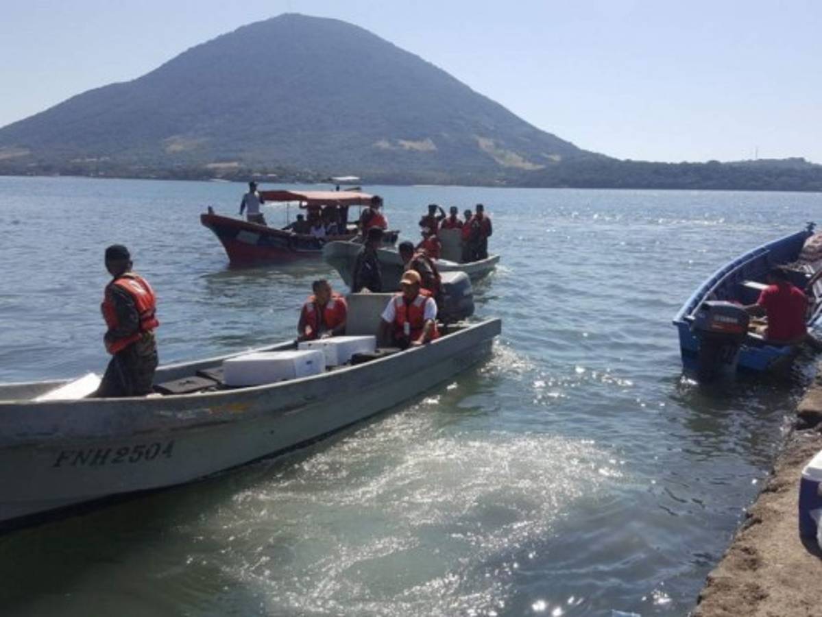 Desliz de embajada de Estados Unidos al mandar tuit a salvadoreños