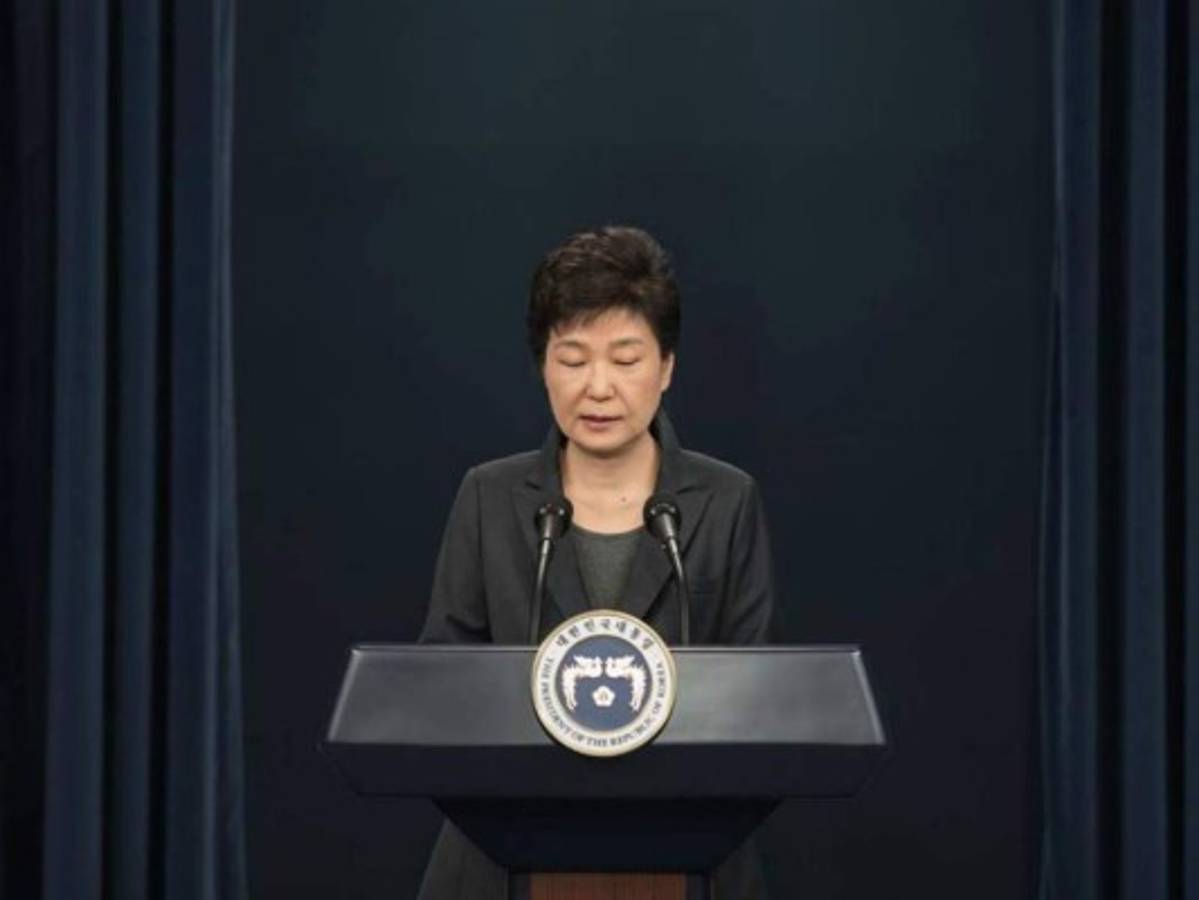 La expresidenta de Corea del Sur, Park Geun-hye, condenada a 24 años de cárcel por corrupción