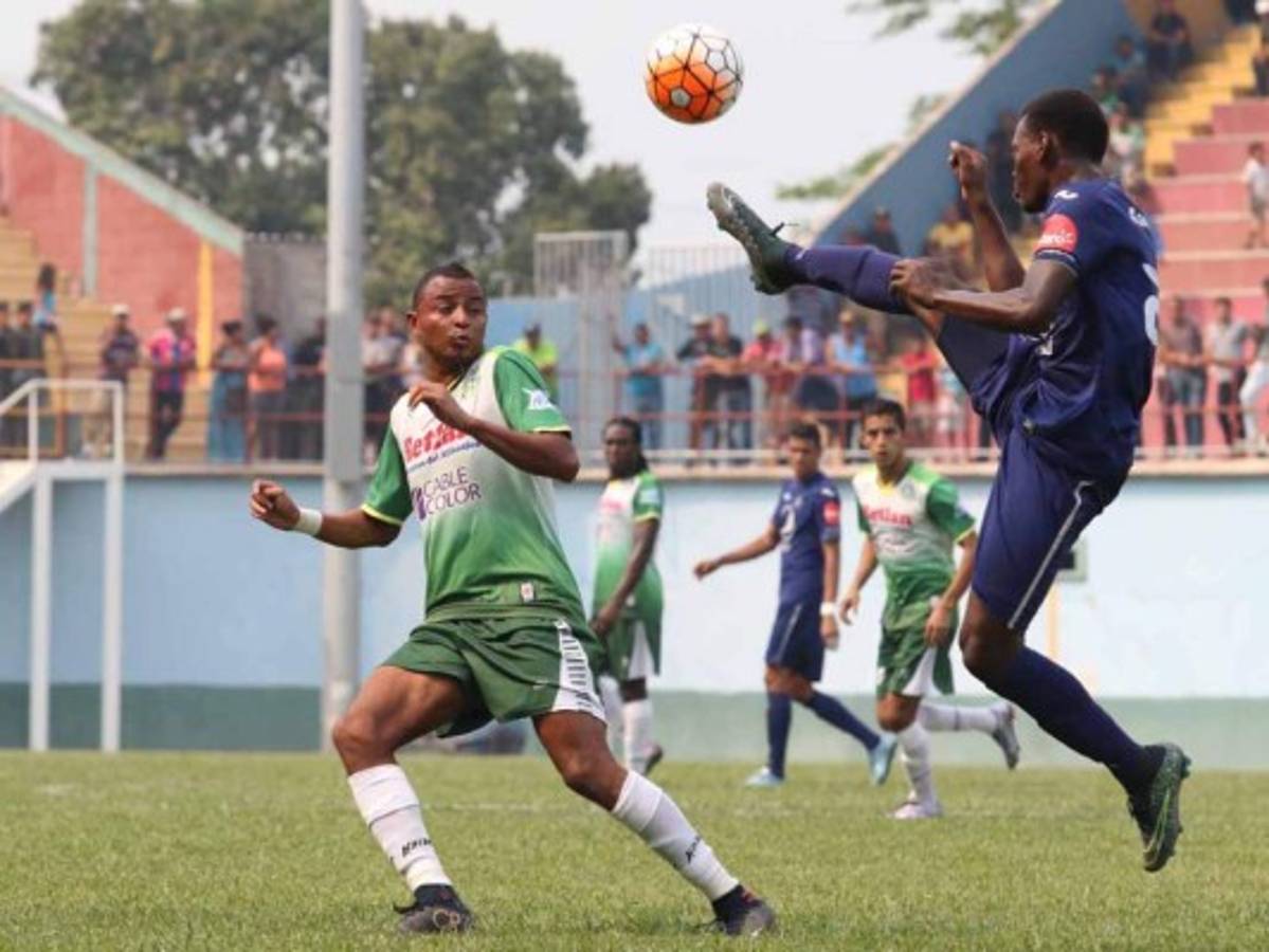 Juticalpa goleó 4-2 a Motagua en el Ramón Brevé
