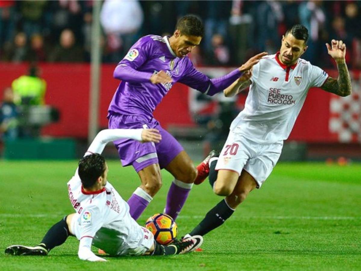 Sevilla se venga del Real Madrid y entierra su invicto de 40 juegos sin perder en el Pizjuán