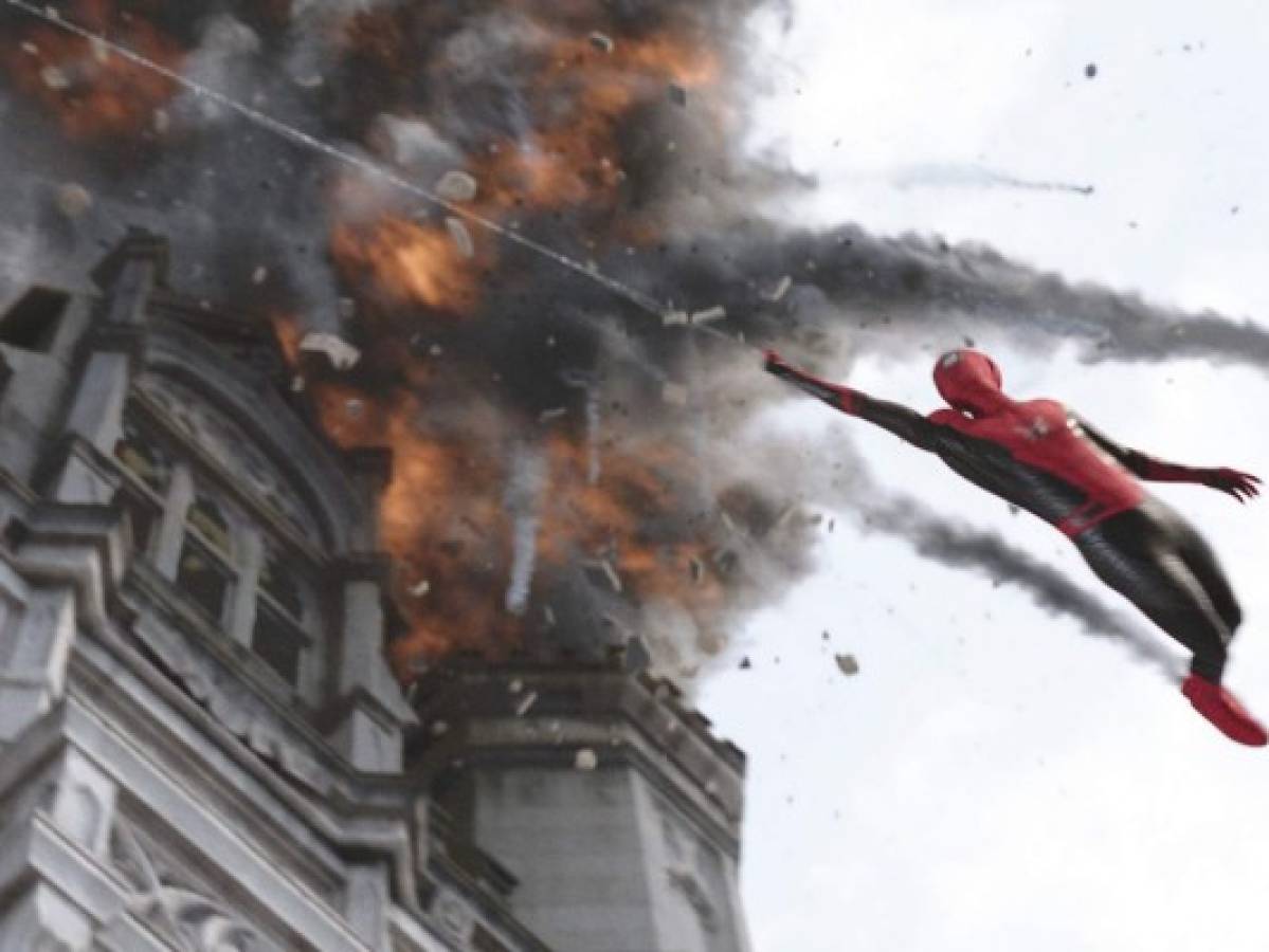 Reseña: Spider-Man se balancea otra vez en exitosa secuela