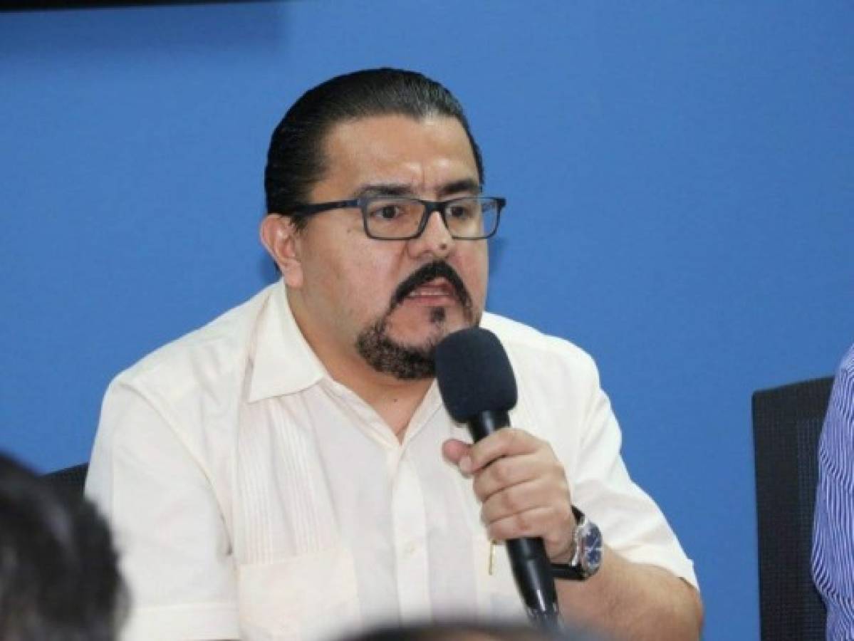Roberto Zacapa: Declaramos superada la crisis del transporte en Honduras