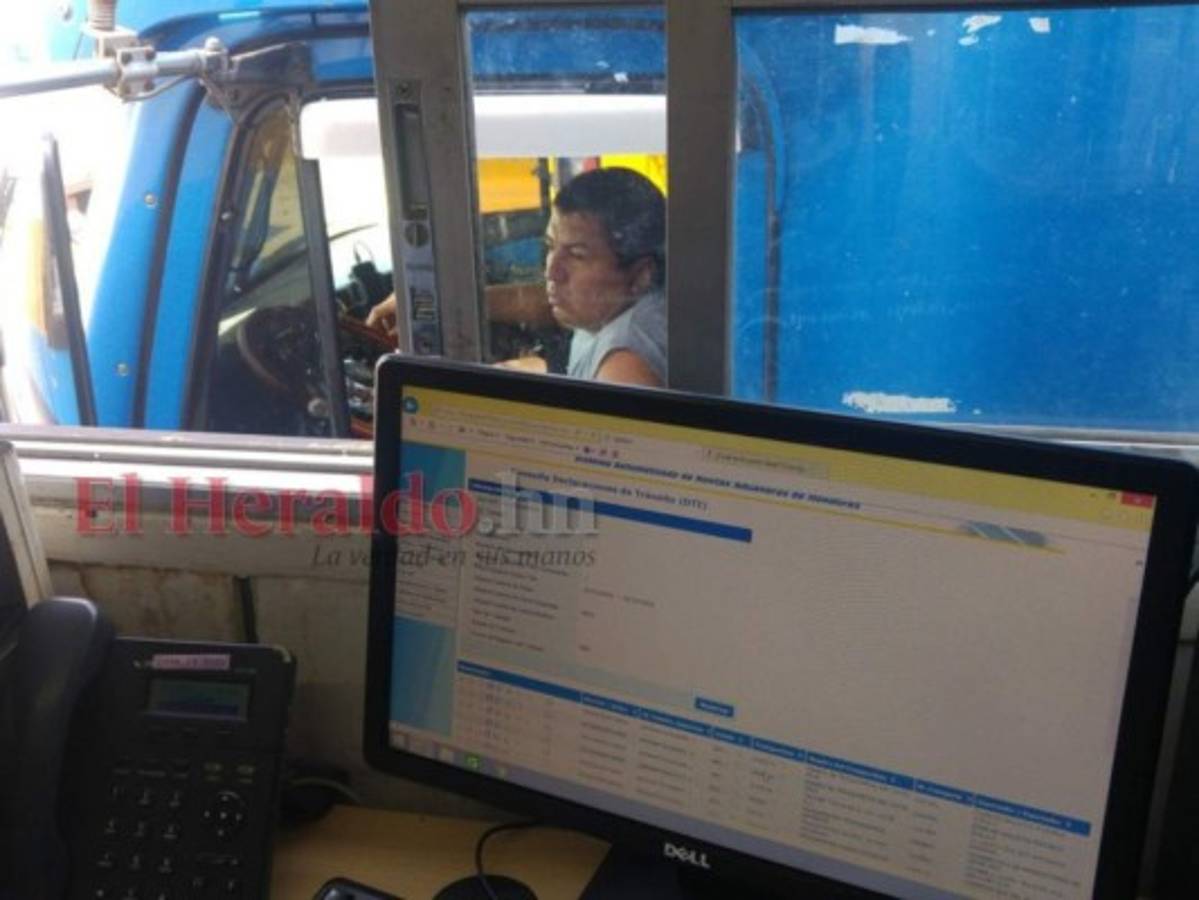 Aduanas hondureñas eliminan cobro de 7 dólares por manifiesto