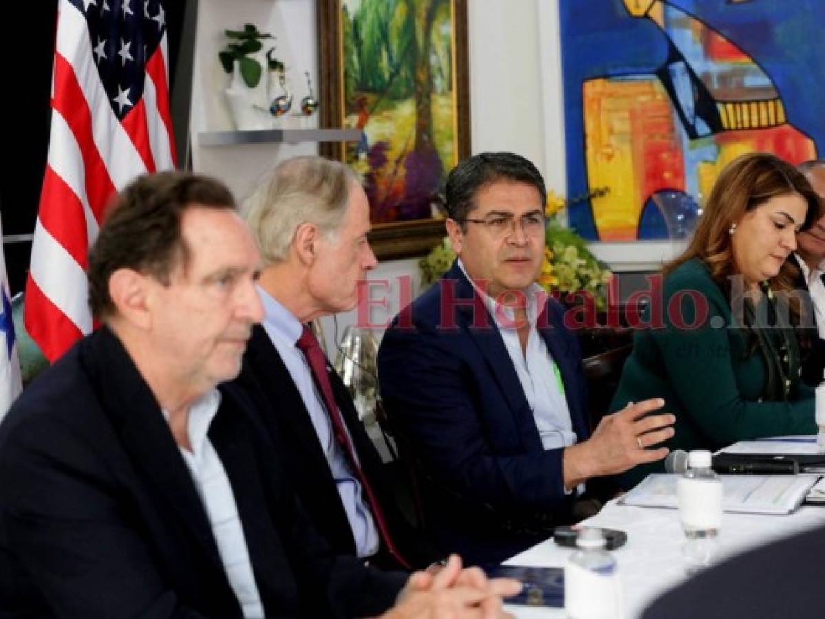 Honduras y Estados Unidos discuten acciones contra impulsores de las caravanas