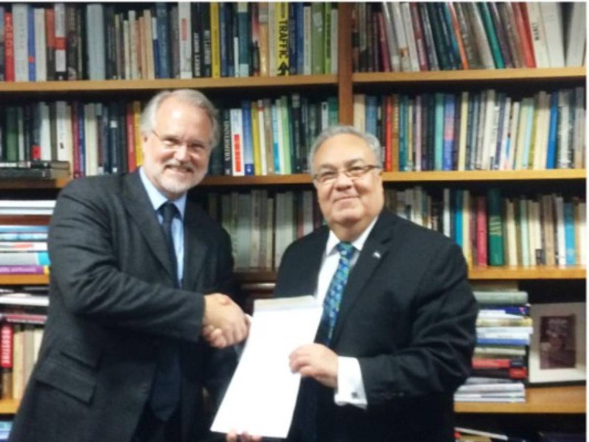 Honduras creará centro de estudios en Londres