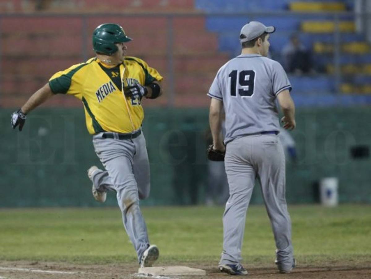 Medias Verdes recupera el trono del béisbol capitalino al vencer a FAH en quinto juego