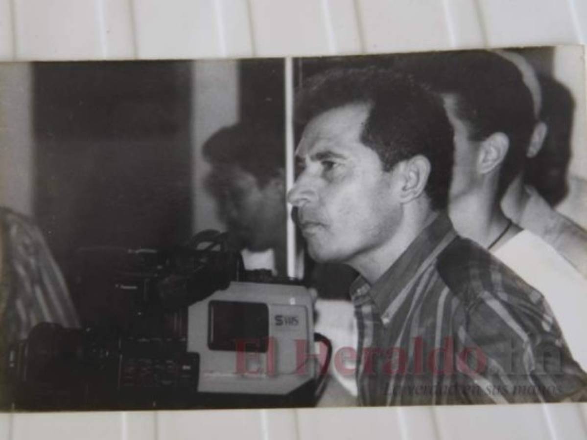 En sus primeros años en Teledeportes, que se empezó a grabar en el garaje de una casa.