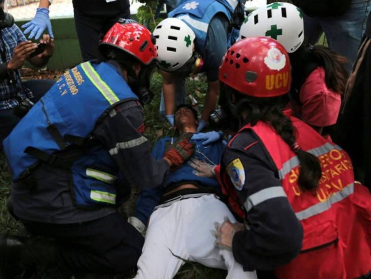 Crisis en Venezuela: reprimen nueva protesta y asciende a 37 la cifra de muertos