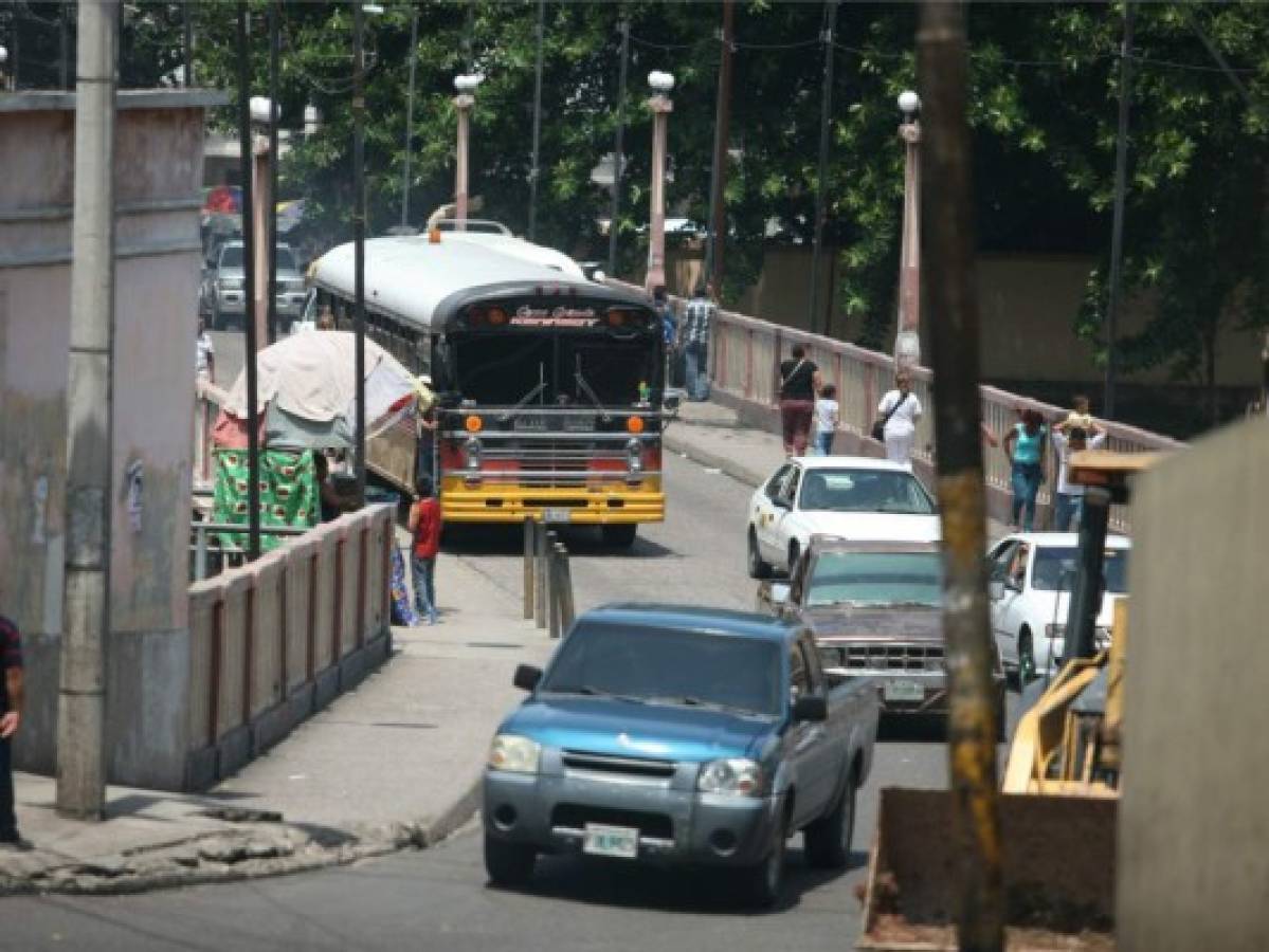 Unos 400 buses amarillos urgen de reemplazo, según transportistas de la capital de Honduiras