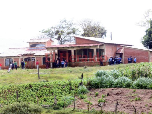 Tras ocho días de búsqueda exhuman cadáver de joven asesinado por los parientes de su esposa