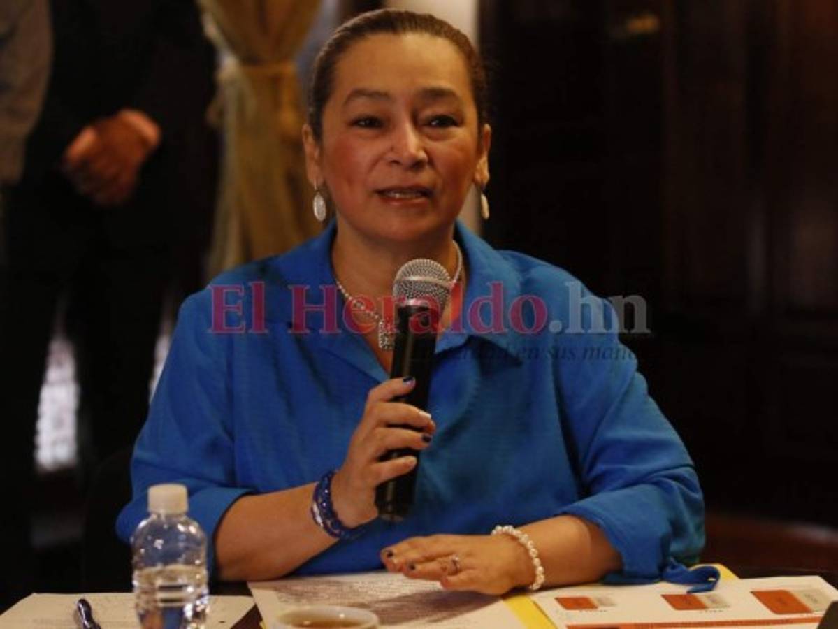 Recortar en un 16% el presupuesto de la República pedirá Finanzas