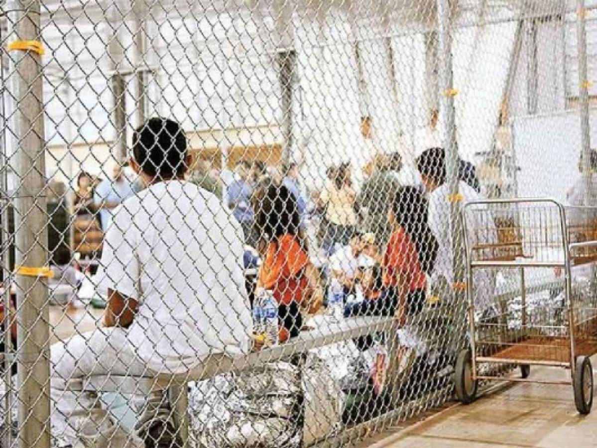 Grabación de niños migrantes llorando 'dentro de jaulas' causa angustia en Estados Unidos