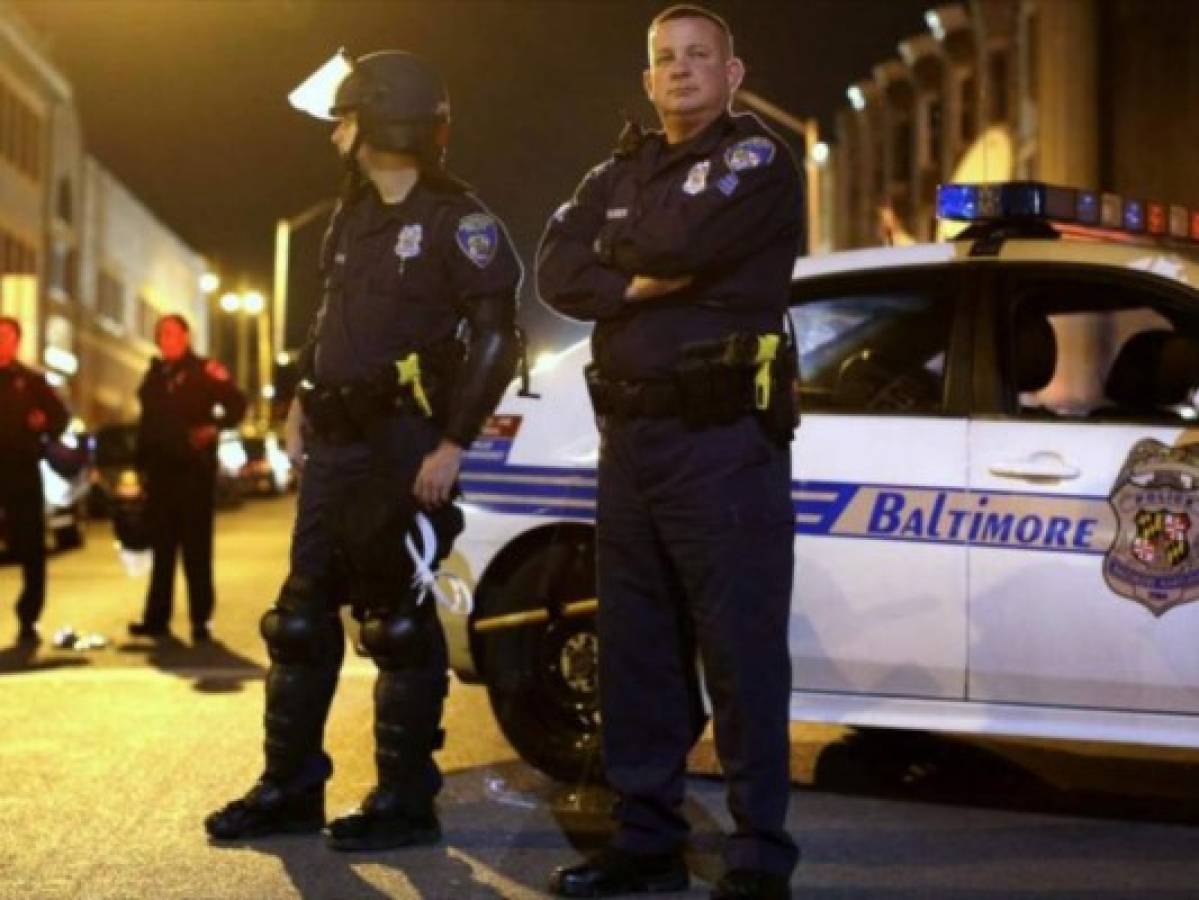 Baltimore pagará millonario trato por caso de corrupción de policías