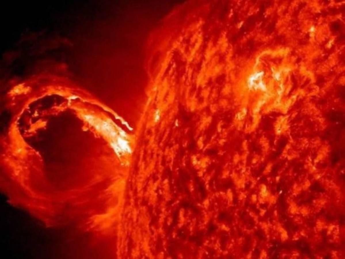 Tormenta solar afecta la Tierra, ¿qué pasó con las redes eléctricas y de Internet?
